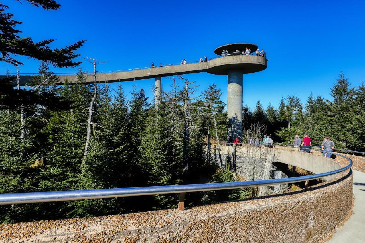 Mountain Symphony Villa Gatlinburg Exterior photo